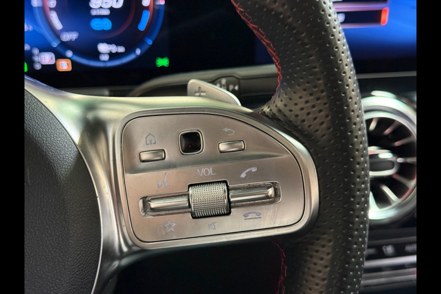 Mercedes-Benz GLA GLA 250 e AMG Line | Pano | HUD | Sfeerverlichting | Camera | Memory Seats