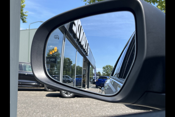 Suzuki Vitara 1.4 Boosterjet Smart Hybrid Style Automaat | €2.000,- voordeel | Meerdere kleuren leverbaar | Pano | Adapt. Cruise | Camera | Dodehoek | Rijstrook | Stoelverwarming | etc. etc.