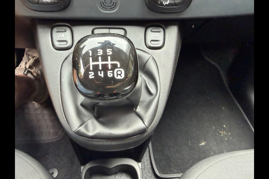 Fiat Panda 1.0 Hybrid Cross, Rijklaarprijs / 12 mnd Bovag garantie