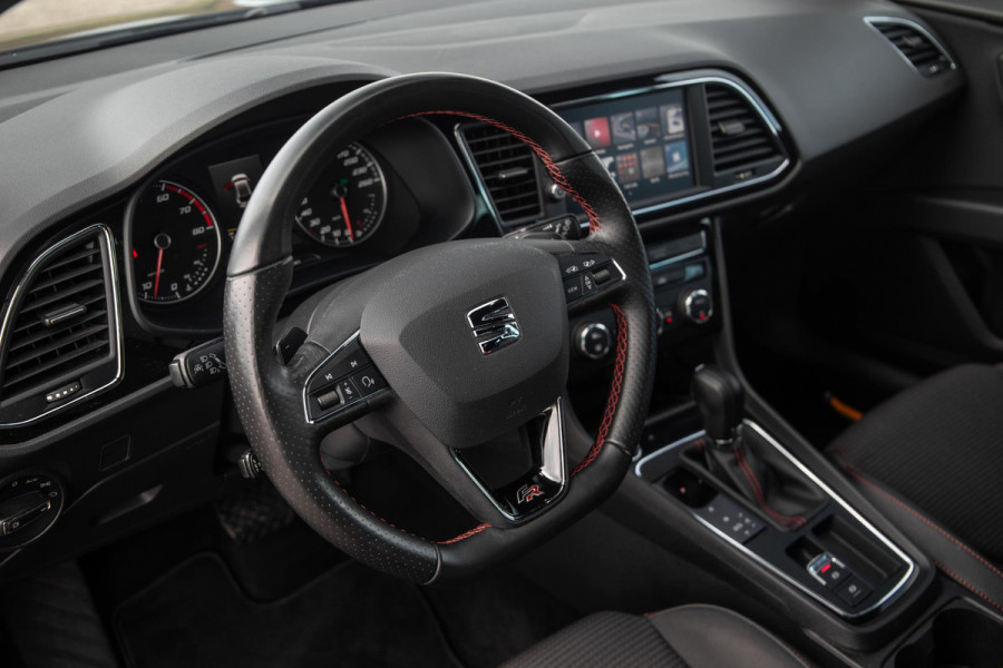 Seat Leon 1.4 EcoTSI FR Business Intense CARPLAY / CRUISE CONTROLE / PERFECT ONDERHOUDEN / AUTOMAAT