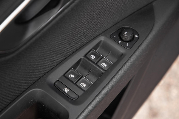 Seat Leon 1.4 EcoTSI FR Business Intense CARPLAY / CRUISE CONTROLE / PERFECT ONDERHOUDEN / AUTOMAAT