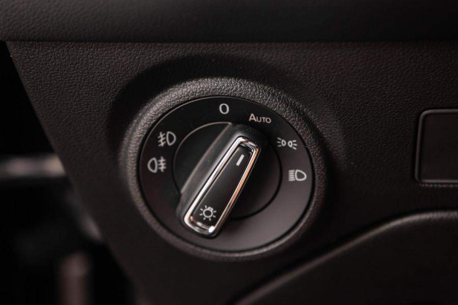 Seat Leon 1.4 EcoTSI FR Business Intense CARPLAY / CRUISE CONTROLE / PERFECT ONDERHOUDEN / AUTOMAAT