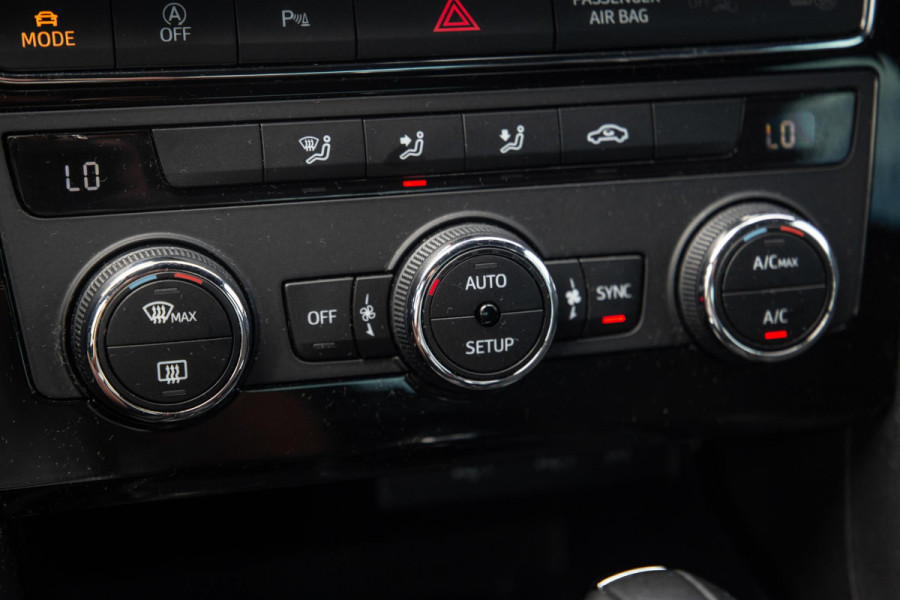 Seat Leon 1.4 EcoTSI FR Business Intense CARPLAY / CRUISE CONTROLE / PERFECT ONDERHOUDEN / AUTOMAAT