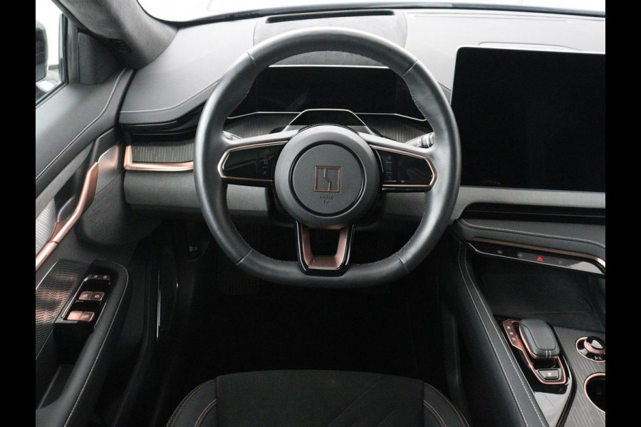 ZEEKR 001 AWD Performance 100 kWh | SOH 98,1% | Panoramadak | Leder/alcantara | Memory | Stoelverwarming | Adapive cruise | Dodehoek | Head-up | Sfeerverlichting | Carplay | 360 camera | Park assist