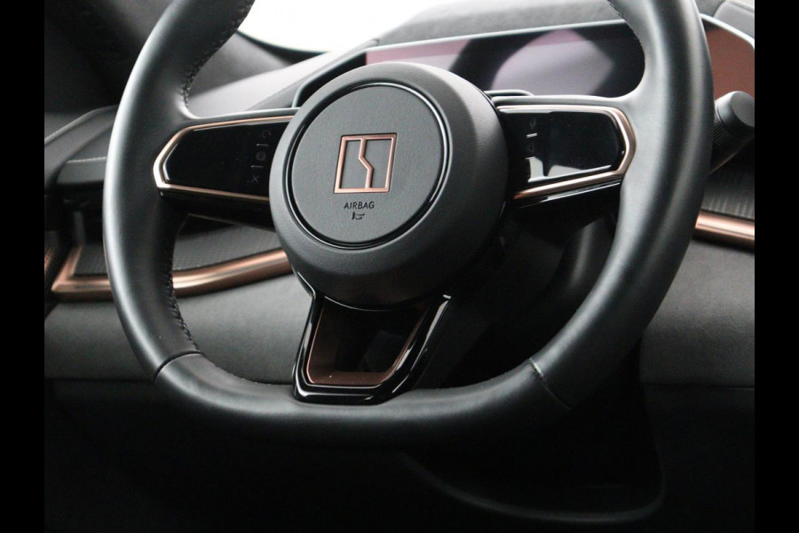 ZEEKR 001 AWD Performance 100 kWh | SOH 98,1% | Panoramadak | Leder/alcantara | Memory | Stoelverwarming | Adapive cruise | Dodehoek | Head-up | Sfeerverlichting | Carplay | 360 camera | Park assist