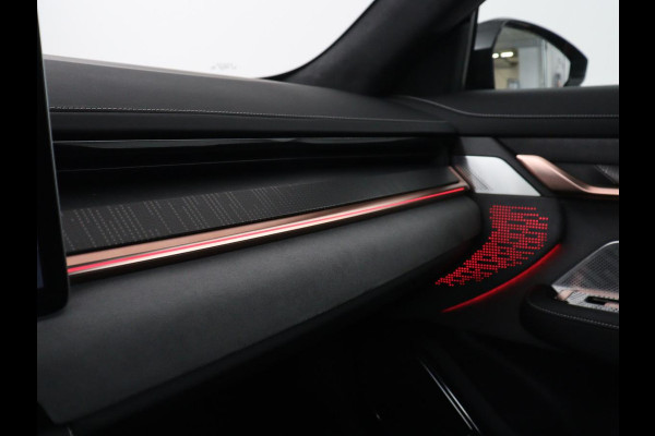 ZEEKR 001 AWD Performance 100 kWh | SOH 98,1% | Panoramadak | Leder/alcantara | Memory | Stoelverwarming | Adapive cruise | Dodehoek | Head-up | Sfeerverlichting | Carplay | 360 camera | Park assist