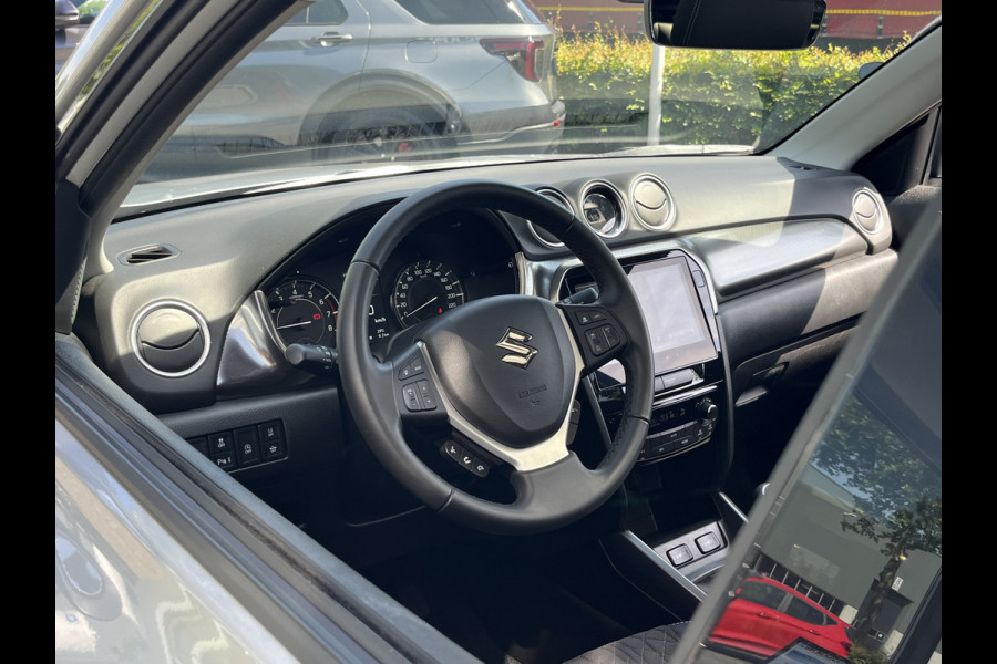 Suzuki Vitara 1.4 Boosterjet Smart Hybrid Style | €2.000,- voordeel | Meerdere kleuren leverbaar | Pano | Adapt. Cruise | Camera | Dodehoek | Rijstrook | Stoelverwarming | etc. etc.