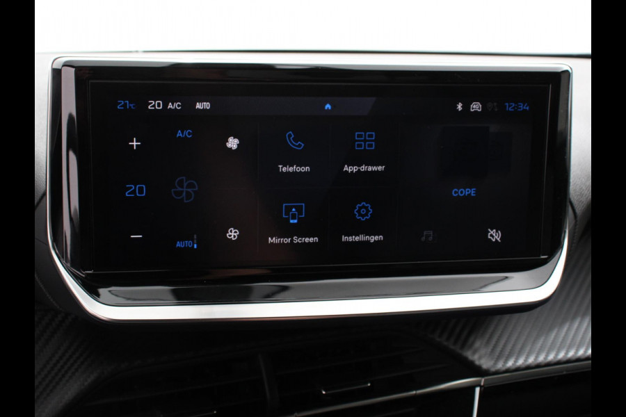 Peugeot e-2008 EV Allure Pack 54 kWh Navigatie Apple Carplay/Android Auto Climate Control Parkeer sensoren Lichtmetalen Velgen