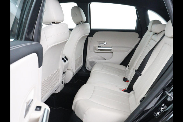 Mercedes-Benz B-klasse250 e Business Solution Luxury Limited | SOH 93,0% | Leder | Stoelverwarming | Adaptive cruise | Carplay | Camera | Park assist | Sfeerverlichting | Elektrische achterlep | Trekhaak