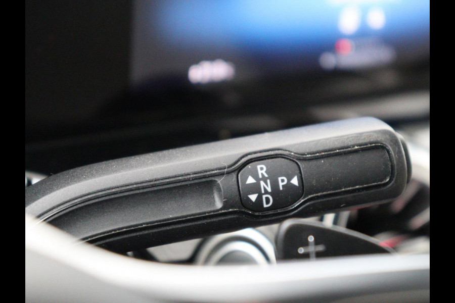 Mercedes-Benz B-klasse250 e Business Solution Luxury Limited | SOH 93,0% | Leder | Stoelverwarming | Adaptive cruise | Carplay | Camera | Park assist | Sfeerverlichting | Elektrische achterlep | Trekhaak
