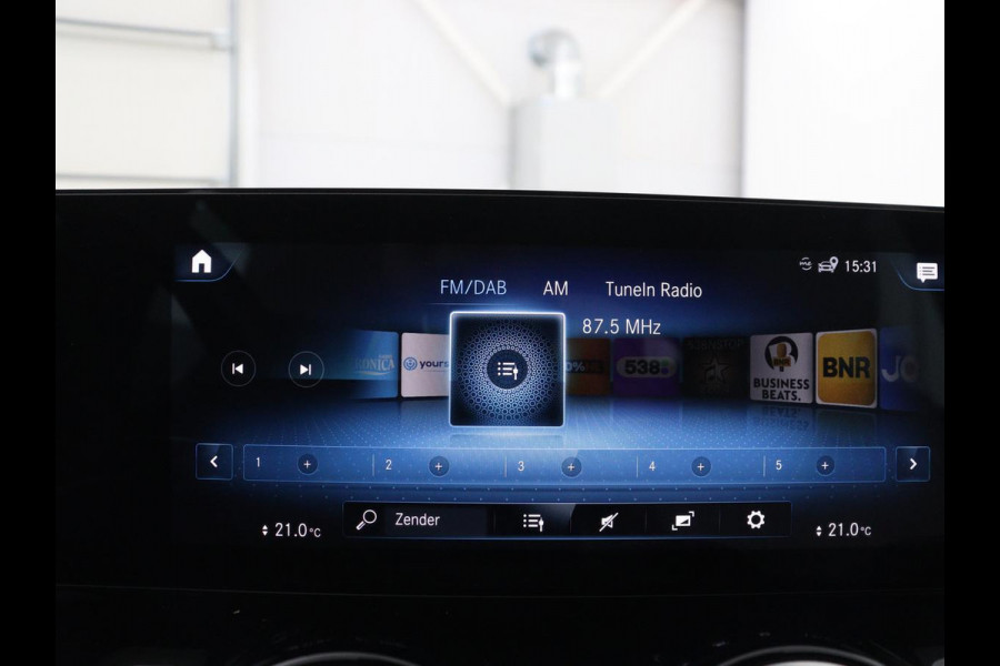 Mercedes-Benz B-klasse250 e Business Solution Luxury Limited | SOH 93,0% | Leder | Stoelverwarming | Adaptive cruise | Carplay | Camera | Park assist | Sfeerverlichting | Elektrische achterlep | Trekhaak