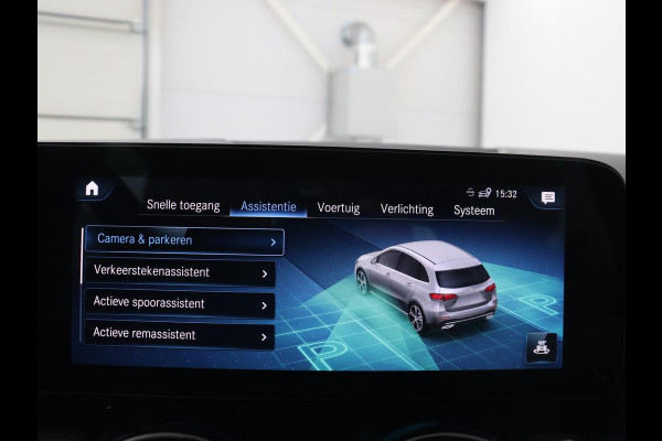 Mercedes-Benz B-klasse250 e Business Solution Luxury Limited | SOH 93,0% | Leder | Stoelverwarming | Adaptive cruise | Carplay | Camera | Park assist | Sfeerverlichting | Elektrische achterlep | Trekhaak