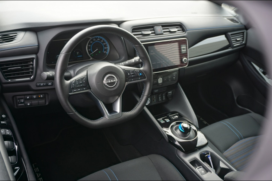 Nissan Leaf N-Connecta 39 kWh 360 CAMERA | WARMTEPOMP | LUXE UITVOERING!!