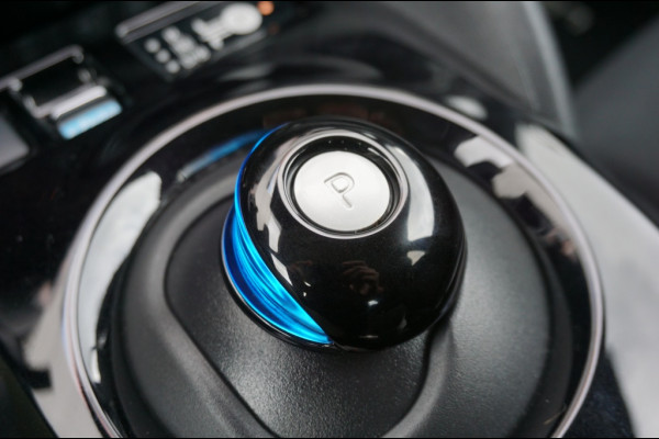 Nissan Leaf N-Connecta 39 kWh 360 CAMERA | WARMTEPOMP | LUXE UITVOERING!!