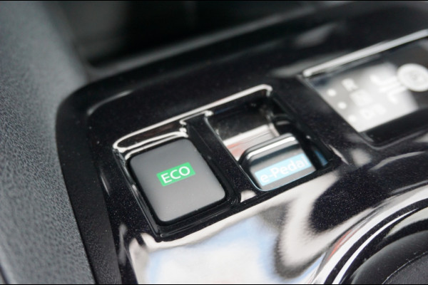 Nissan Leaf N-Connecta 39 kWh 360 CAMERA | WARMTEPOMP | LUXE UITVOERING!!