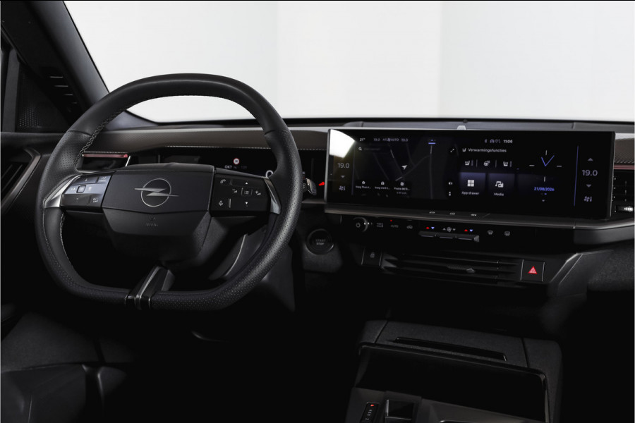 Opel Grandland 1.2 Turbo Hybrid GS | Dig. Cockpit | Adapt. Cruise | Stoel-+Stuurverw. | PDC | Camera | NAV + App. Connect | LM 19" | 3150