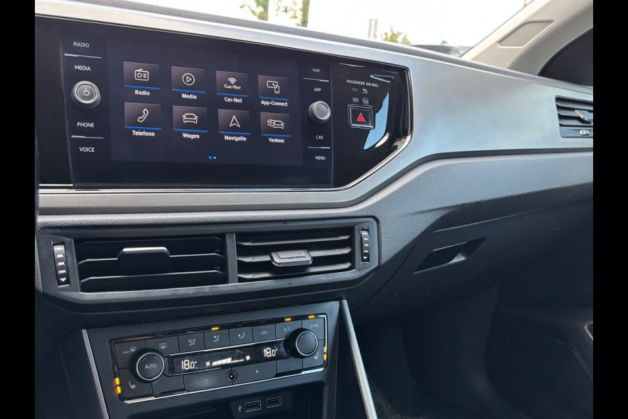 Volkswagen Polo 1.0 Highline | Apple Carplay | Stoelverwarming | Parkeersensoren | Navi