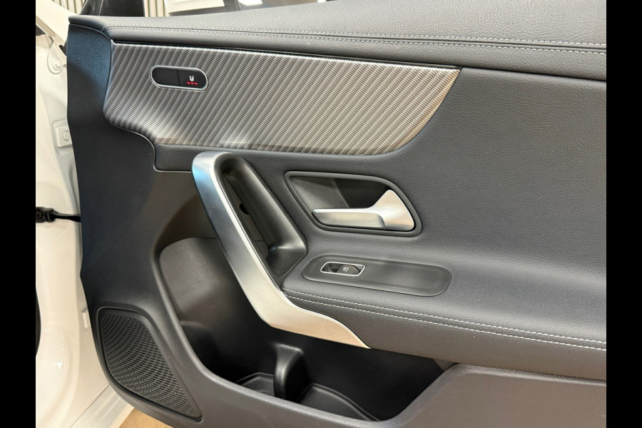 Mercedes-Benz CLA-Klasse CLA 200 Star Edition Luxury Line NAVI LED CLIMATE CRUISE CONTROL CAM