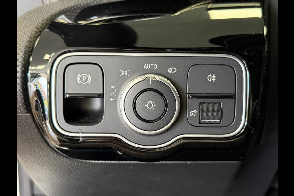Mercedes-Benz CLA-Klasse CLA 200 Star Edition Luxury Line NAVI LED CLIMATE CRUISE CONTROL CAM