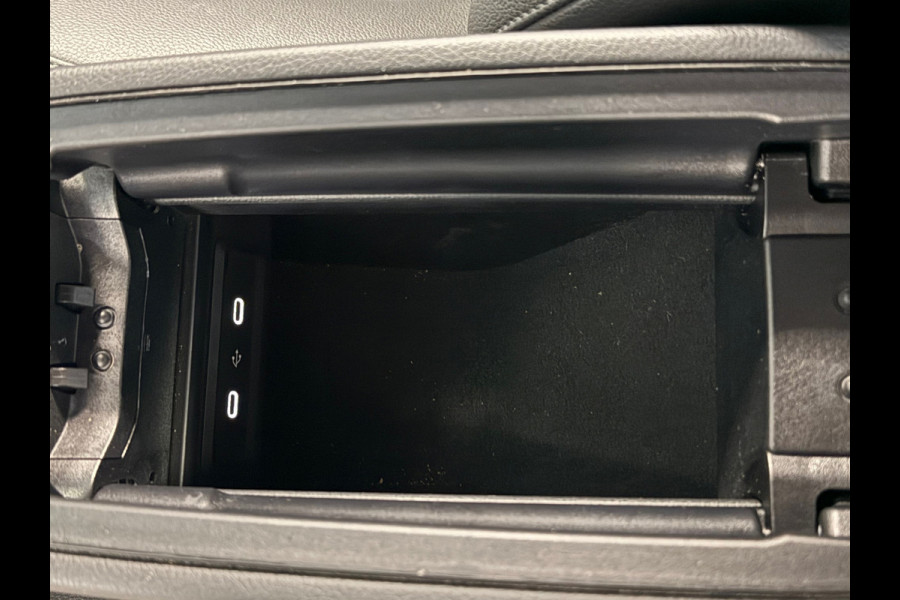Mercedes-Benz CLA-Klasse CLA 200 Star Edition Luxury Line NAVI LED CLIMATE CRUISE CONTROL CAM