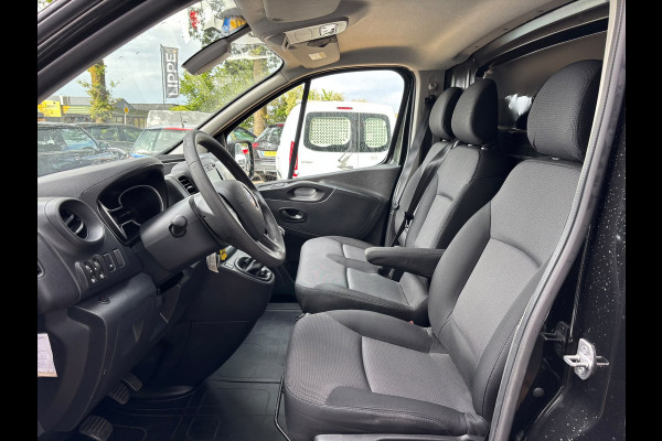 Renault Trafic 2.0 dCi 145 T29 L2H1 Comfort | Trekhaak | 3 Zitplaatsen | Achterruitrij Camera | Bluetooth