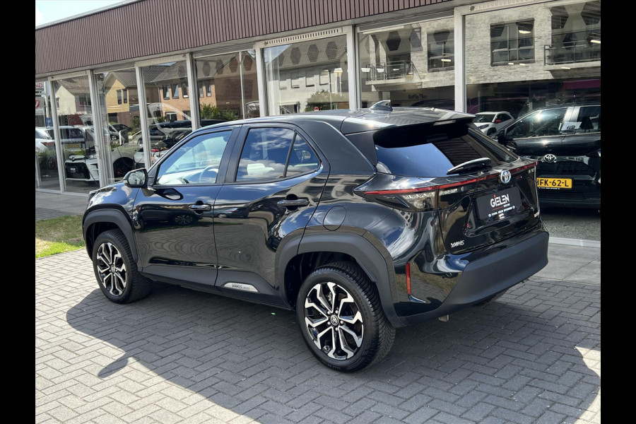 Toyota Yaris Cross 1.5 Hybrid Dynamic Plus | Dodehoekherkenning, Parkeersensoren, Stoel + Stuurverwarming, , Keyless, 17 inch, Smart connect