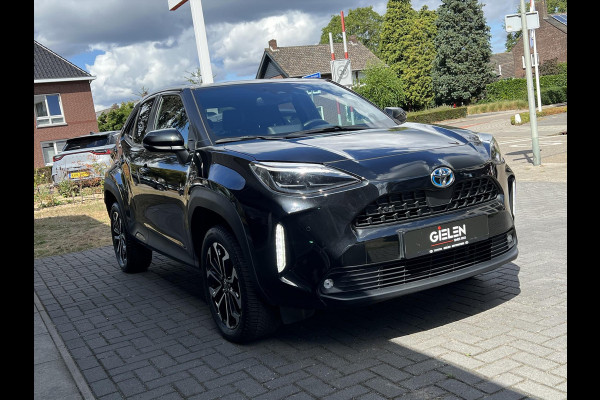 Toyota Yaris Cross 1.5 Hybrid Dynamic Plus | Dodehoekherkenning, Parkeersensoren, Stoel + Stuurverwarming, , Keyless, 17 inch, Smart connect