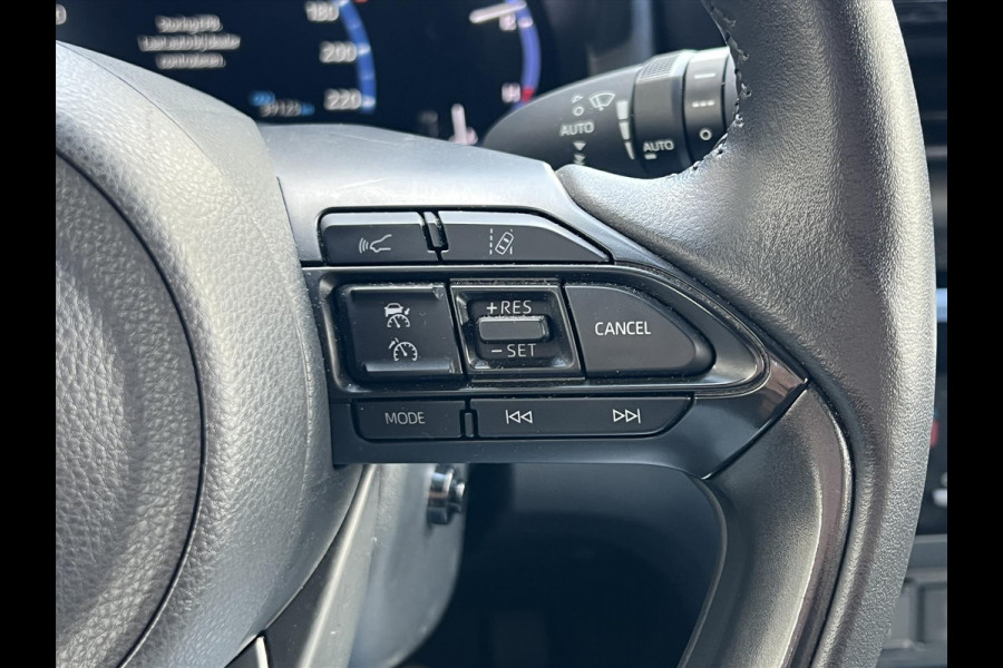 Toyota Yaris Cross 1.5 Hybrid Dynamic Plus | Dodehoekherkenning, Parkeersensoren, Stoel + Stuurverwarming, , Keyless, 17 inch, Smart connect