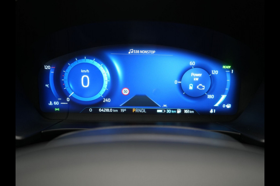 Ford Kuga 2.5 ST-Line X PHEV 225pk Dealer O.H. | Panodak | Adaptive Cruise | Head Up | 360 Camera | Alcantara Sportstoelen & Stuur Verwarmd | Bang & Olufsen | Keyless | Blis | Apple Carplay | Navigatie | DAB | Plug In Hybrid