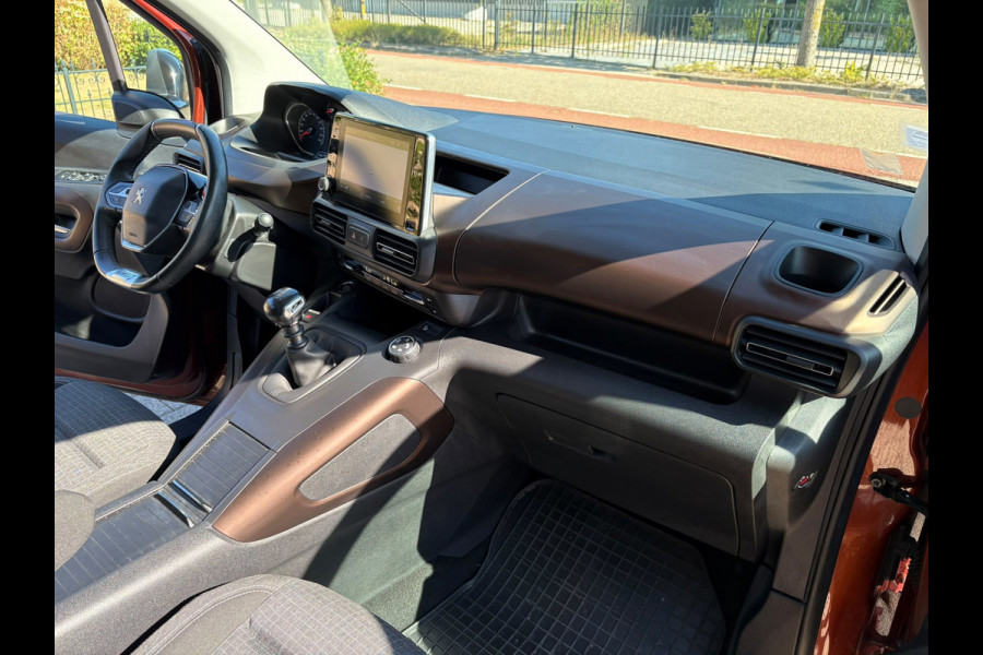 Peugeot Rifter 1.2 Puretech GT-Line GARANTIE !