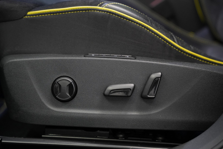 Škoda ENYAQ Coupé iV 80 RS Sportstoelen PDC ACC 24 Maanden garantie* (Vraag naar de voorwaarden)
