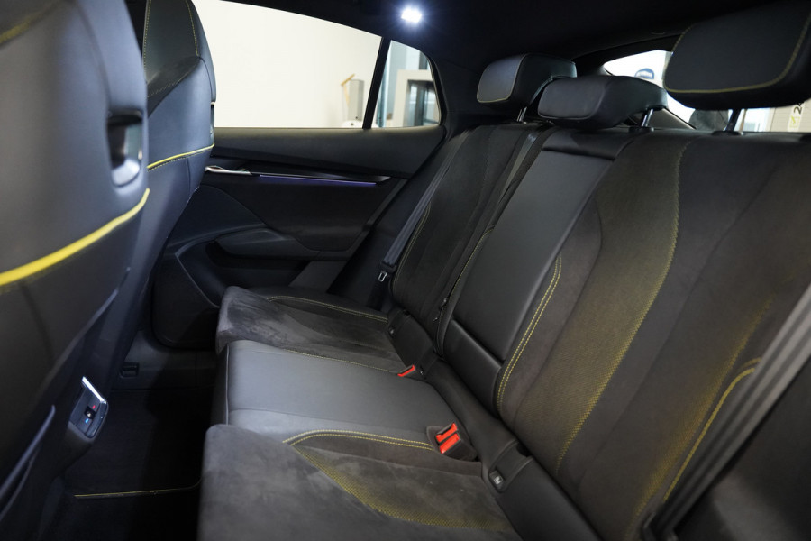 Škoda ENYAQ Coupé iV 80 RS Sportstoelen PDC ACC 24 Maanden garantie* (Vraag naar de voorwaarden)