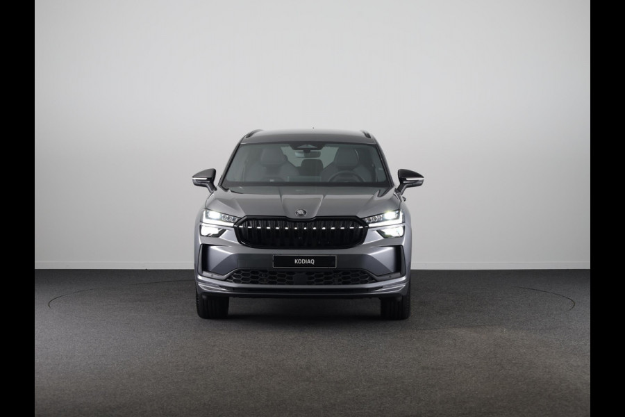 Škoda Kodiaq Sportline Business PHEV 1.5 TSI 204 pk | Trekhaak | Blind Spot | Adaptive Cruise | Stoelverwarming | Camera | Light & View