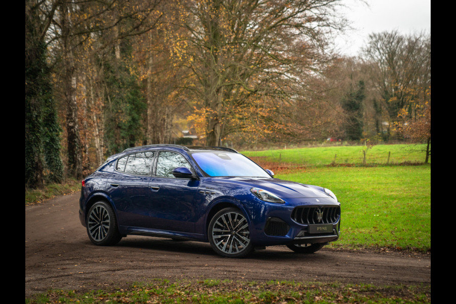 Maserati Grecale Modena 330pk | Pano-dak | Luchtvering | 21 inch | Stoelventilatie