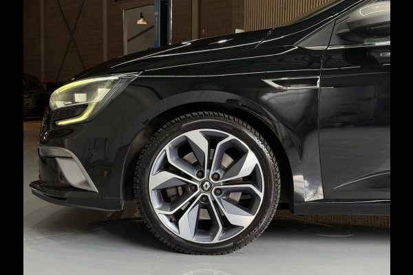 Renault Mégane Estate 1.6 TCe GT-Line EDC | Groot Navi | 18" | Camera | Led koplampen | Cruise control |