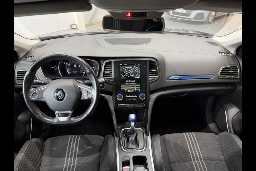 Renault Mégane Estate 1.6 TCe GT-Line EDC | Groot Navi | 18" | Camera | Led koplampen | Cruise control |