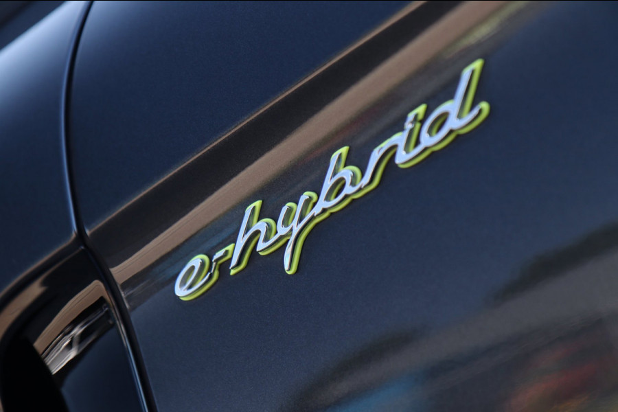 Porsche Panamera 2.9 4 E-Hybrid / PANO / BOSE / KEYLESS / VOLCANO GREY / BOVAG