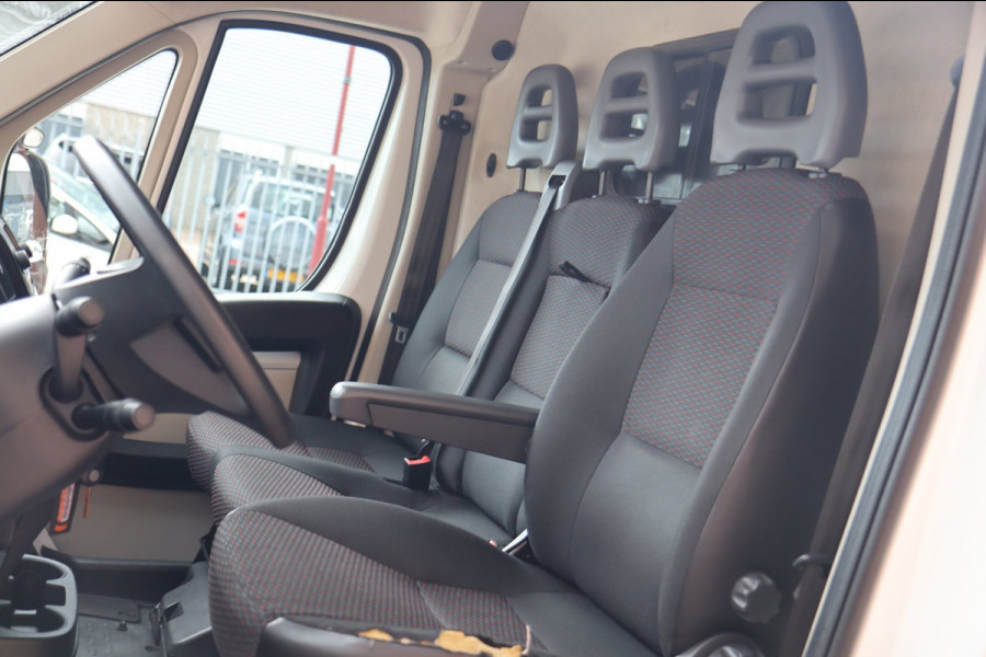 Peugeot Boxer 435 2.0 BlueHDI L4H2 Premium / CAMERA / CRUISE / AIRCO / BLUETOOTH