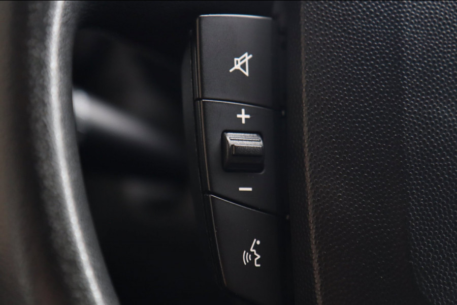 Peugeot Boxer 435 2.0 BlueHDI L4H2 Premium / CAMERA / CRUISE / AIRCO / BLUETOOTH