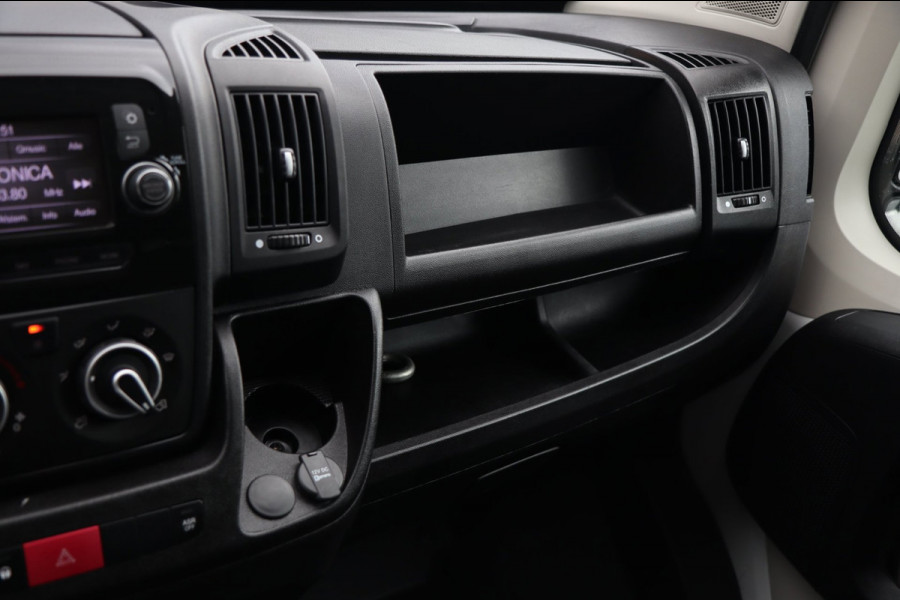 Peugeot Boxer 435 2.0 BlueHDI L4H2 Premium / CAMERA / CRUISE / AIRCO / BLUETOOTH