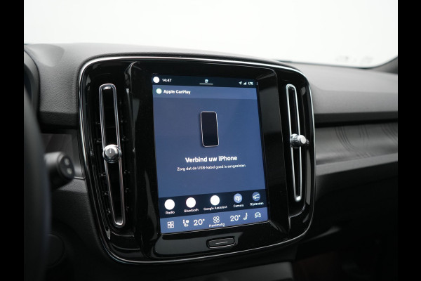 Volvo XC40 Recharge Ultimate 69 kWh 232pk | Trekhaak Af Fabriek | Panodak | Warmtepomp | 360 Camera | BLIS | Harman / Kardon | Adaptive Cruise | Sportstoelen Memory & Verwarmd | Keyless | Apple Carplay | Pilot Assist | DAB | 20"L.M |