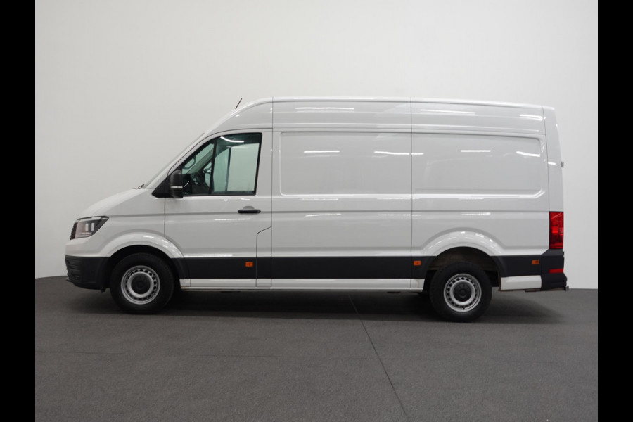 Volkswagen Crafter 177pk Automaat L3H3 / L2H2 Airco Cruise control Navigatie Camera Apple Carplay Sidebars