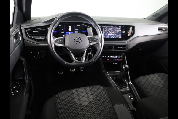 Volkswagen Polo 1.0 TSI R-Line 95 PK | Camera | Navigatie | Parkeersensoren | 17 Inch