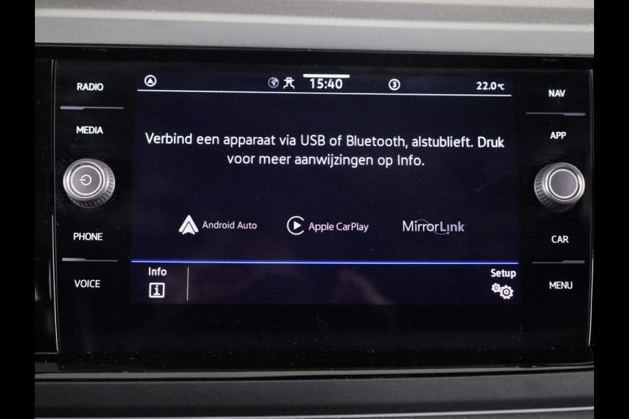 Volkswagen Polo 1.0 TSI R-Line 95 PK | Camera | Navigatie | Parkeersensoren | 17 Inch