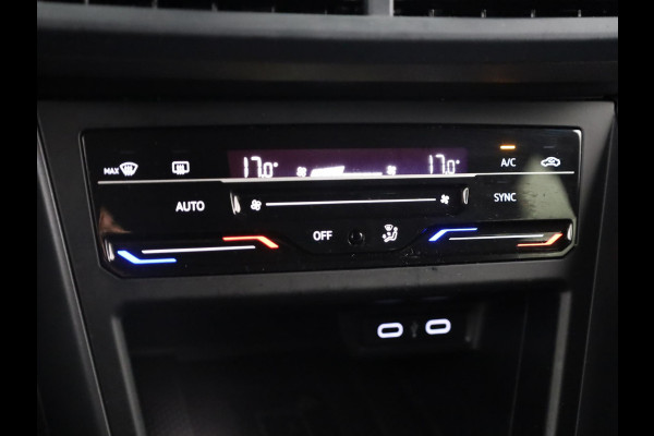 Volkswagen Polo 1.0 TSI R-Line 95 PK | Camera | Navigatie | Parkeersensoren | 17 Inch