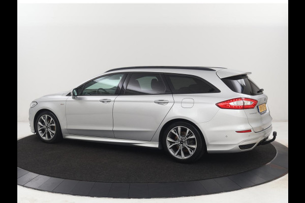 Ford Mondeo 1.5 ST Line | Trekhaak | Stoelverwarming | Keyless | Carplay | Navigatie | Stuurverwarming | Park Assist | Sfeerverlichting | DAB | Climate control | Bluetooth | Cruise control | Origineel NL