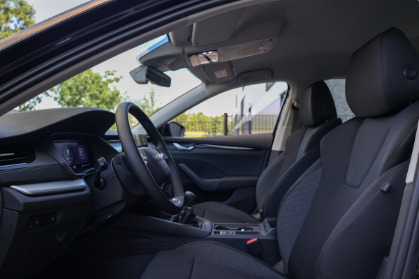 Škoda Octavia 1.5 TSI Business Edition | BTW | NIEUW | PDC ACHTER | CRUISE | DODEHOEK |