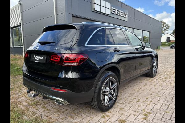 Mercedes-Benz GLC 300e 4MATIC AMG Line 320 PK | Elektr. Stoelen | Panoramadak | Wegklapbare Trekhaak | 360 Graden Camera | Stoelverwarming
