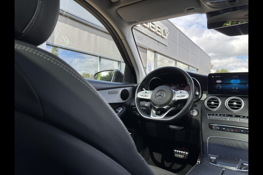 Mercedes-Benz GLC 300e 4MATIC AMG Line 320 PK | Elektr. Stoelen | Panoramadak | Wegklapbare Trekhaak | 360 Graden Camera | Stoelverwarming