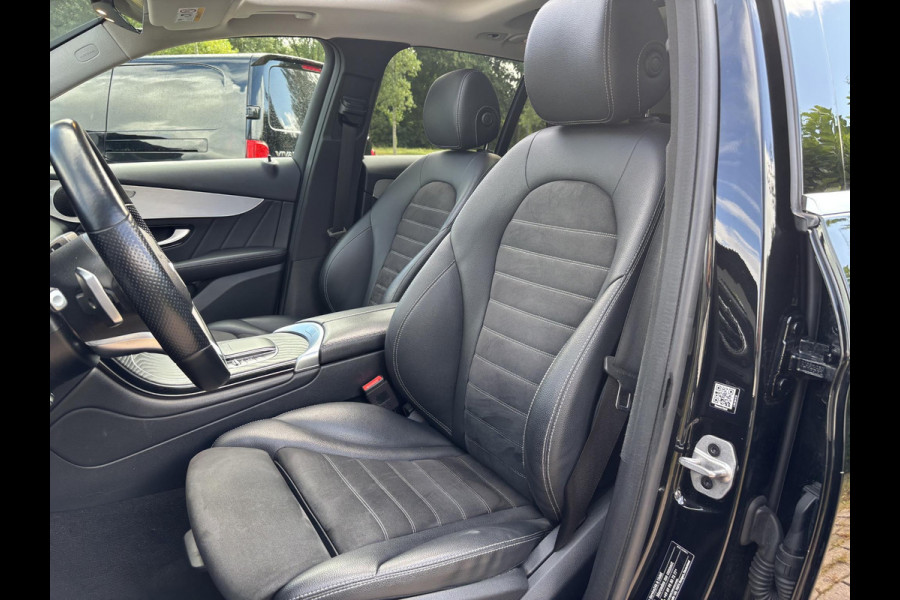 Mercedes-Benz GLC 300e 4MATIC AMG Line 320 PK | Elektr. Stoelen | Panoramadak | Wegklapbare Trekhaak | 360 Graden Camera | Stoelverwarming